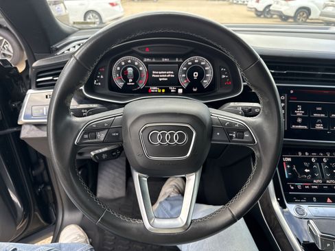 Used 2021 Audi Q8 Prestige image 8