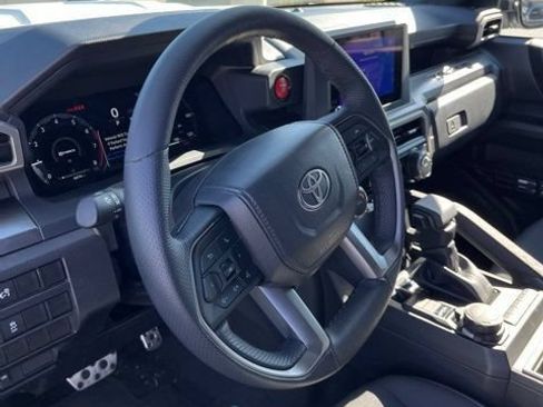 Used 2026 Toyota Tacoma TRD Sport AWD/4WD image 13