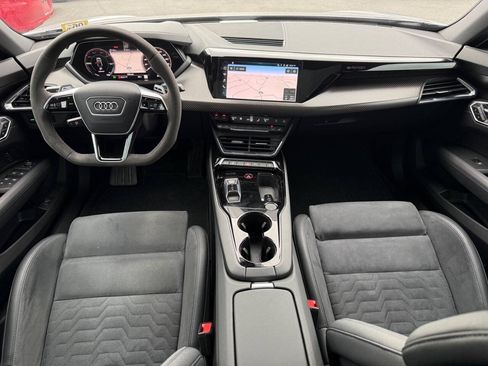 Used 2022 Audi e-tron GT Premium Plus w/ Performance Package AWD/4WD image 19