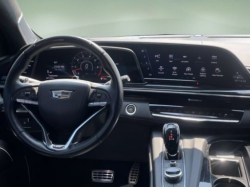 Used 2024 Cadillac Escalade V AWD/4WD image 16
