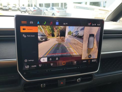 New 2025 Volkswagen ID. Buzz Pro S Plus image 24