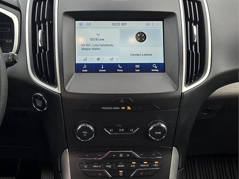 Used 2020 Ford Edge SEL w/ Convenience Package FWD image 12