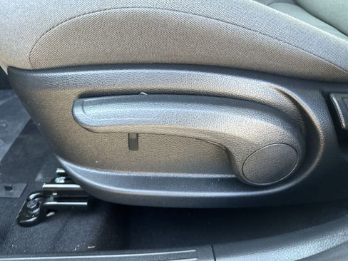 New 2026 Kia Seltos LX image 16