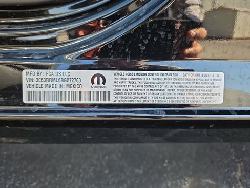 Used 2024 RAM 3500 Laramie w/ Night Edition image 25