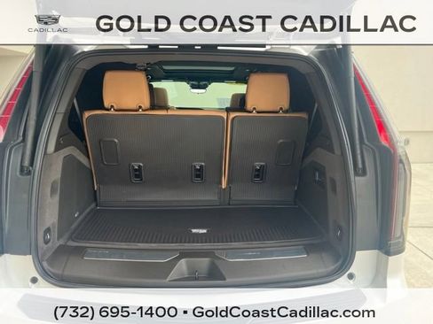 Used 2024 Cadillac Escalade Sport w/ LPO, ONYX Package AWD/4WD image 14