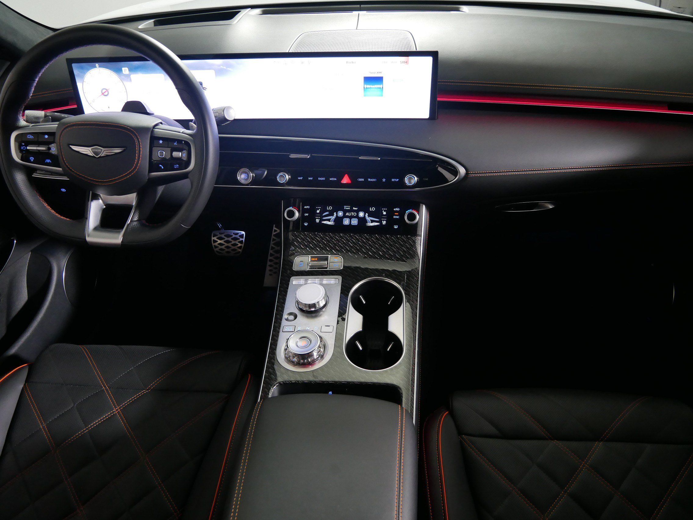 Certified 2026 Genesis GV70 3.5T Sport Prestige AWD/4WD image 10