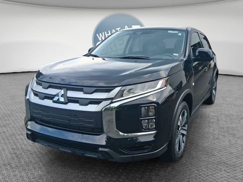 Used 2025 Mitsubishi Outlander Sport AWD image 8