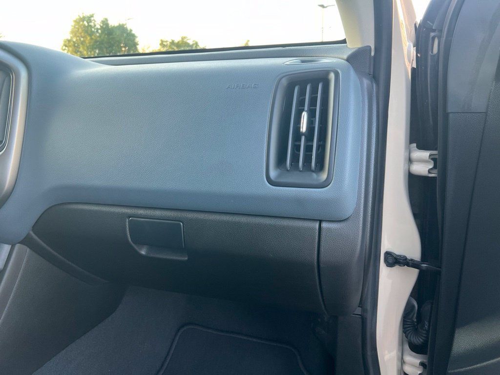 Used 2022 Chevrolet Colorado Z71 RWD image 18