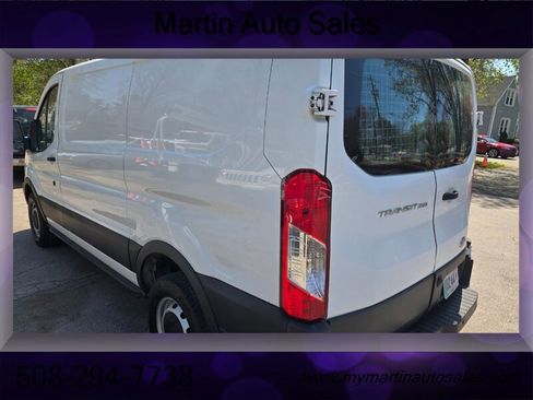Used 2016 Ford Transit 250 130 Low Roof RWD image 5
