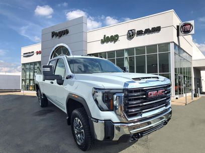Used 2024 GMC Sierra 2500 Pro w/ Convenience Package