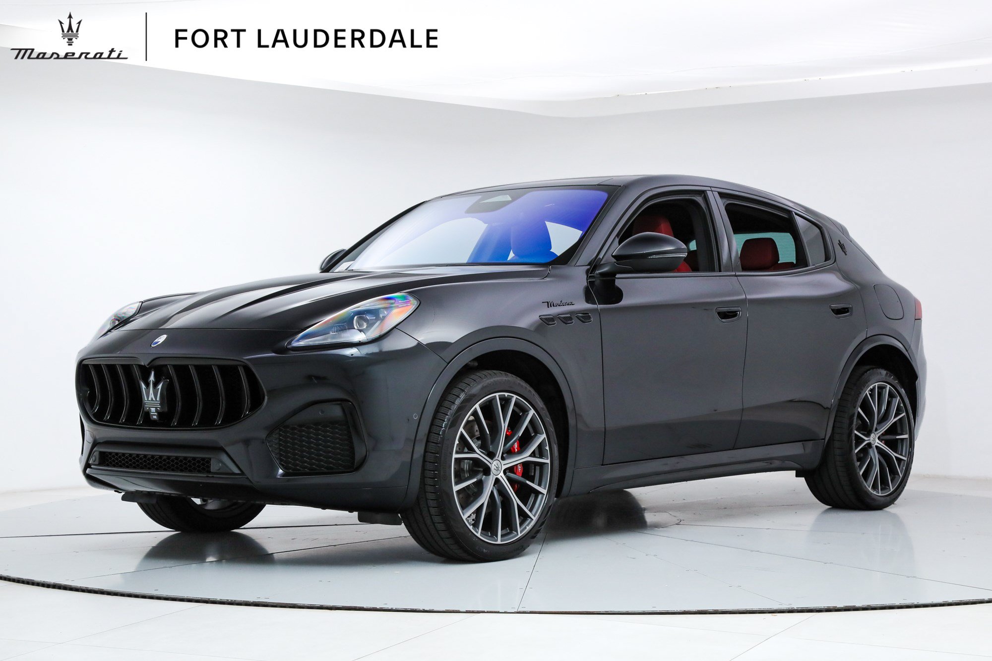 Used 2026 Maserati Grecale Modena AWD/4WD image 1