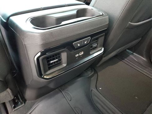 Used 2024 GMC Sierra 1500 AT4 w/ Technology Package image 15