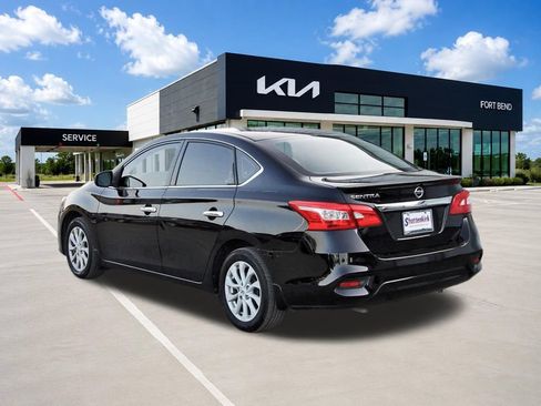 Used 2019 Nissan Sentra S w/ Appearance Package FWD image 7