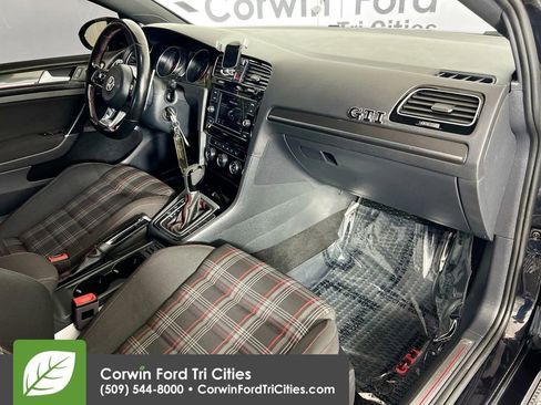 Used 2018 Volkswagen GTI S FWD image 28