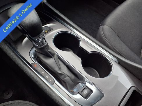 Used 2022 Chevrolet Malibu LT image 25