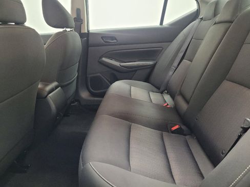 Used 2025 Nissan Altima 2.5 SV FWD image 18