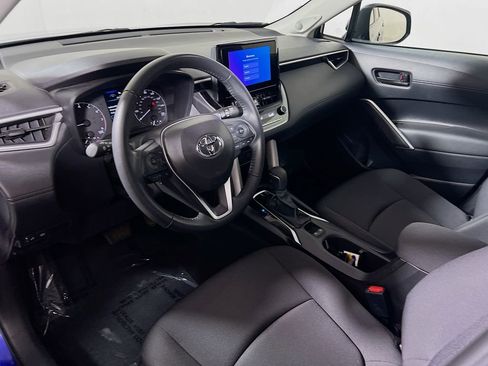 Certified 2024 Toyota Corolla Cross LE w/ Moonroof Package AWD/4WD image 10