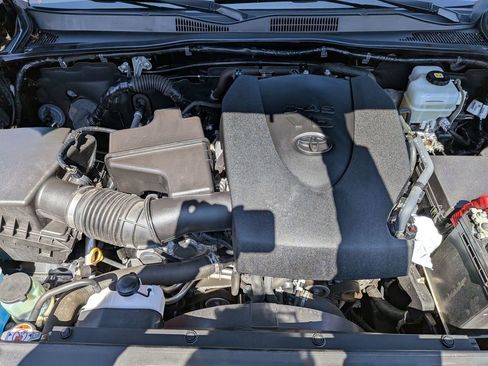 Used 2021 Toyota Tacoma TRD Pro AWD/4WD image 30