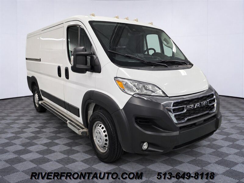 Used 2025 RAM ProMaster 2500 w/ U-Haul Equipment Group FWD image 6