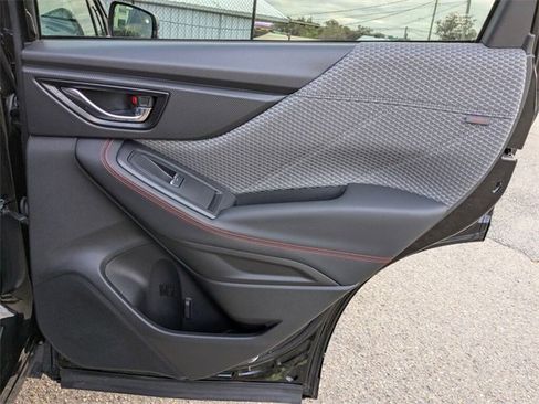 Used 2024 Subaru Forester Sport image 40