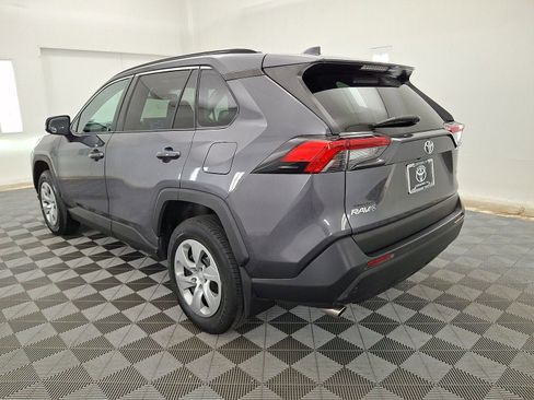Used 2021 Toyota RAV4 LE AWD/4WD image 13