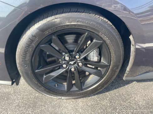 Used 2024 Ford Mustang GT RWD image 4