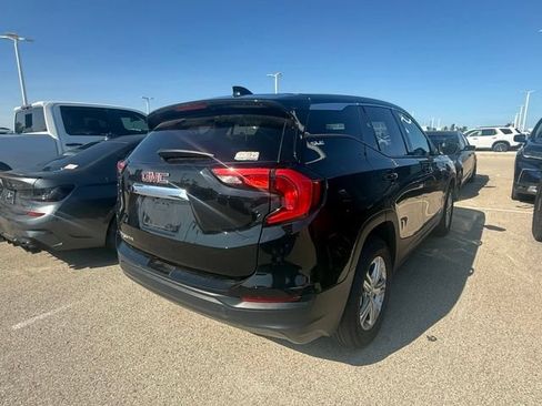 Used 2020 GMC Terrain SLE FWD image 4