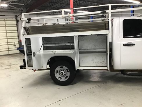 Used 2013 Chevrolet Silverado 2500 W/T image 28