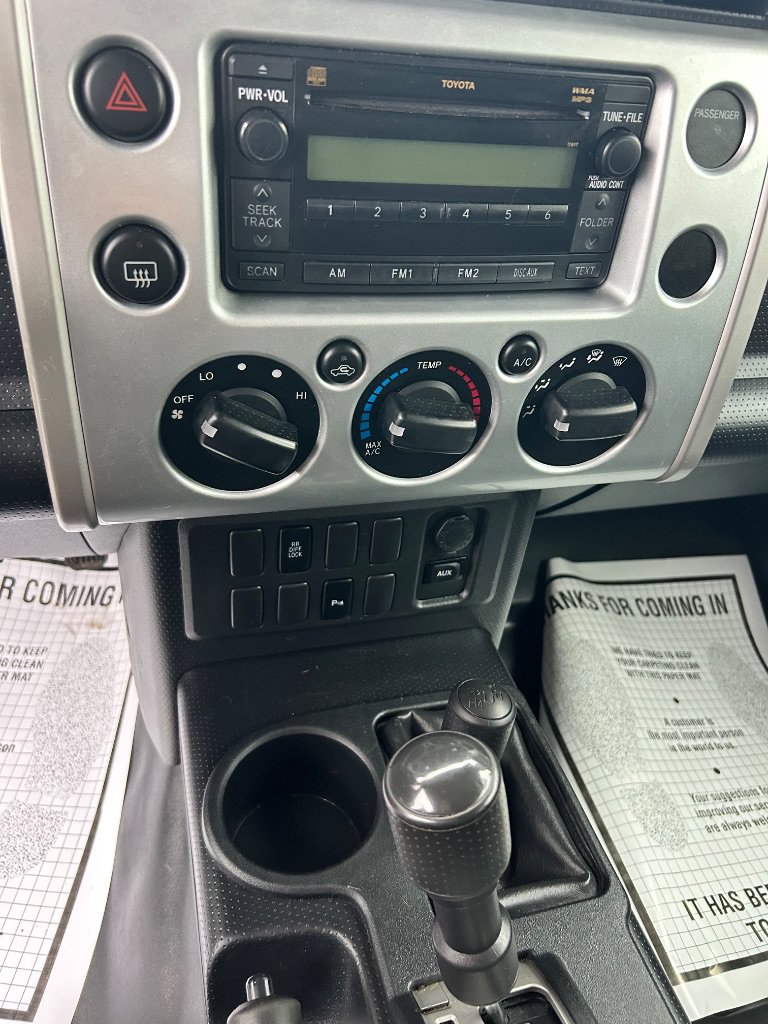 Used 2007 Toyota FJ Cruiser 4WD image 8