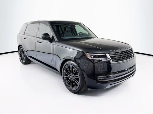 New 2026 Land Rover Range Rover Long Wheelbase SE AWD/4WD image 3