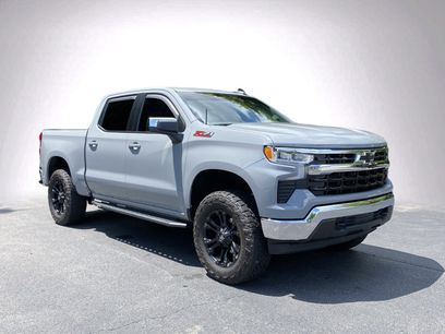 Used 2024 Chevrolet Silverado 1500 LT