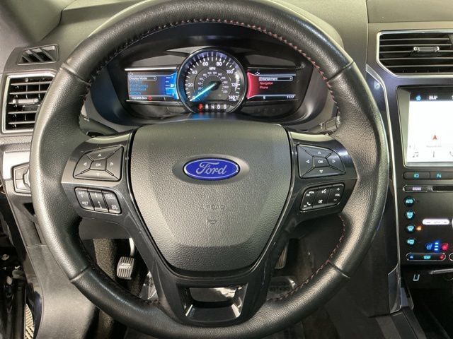 Used 2018 Ford Explorer Sport AWD/4WD image 16