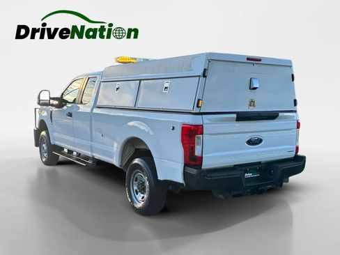 Used 2017 Ford F250 XL w/ Power Equipment Group image 7