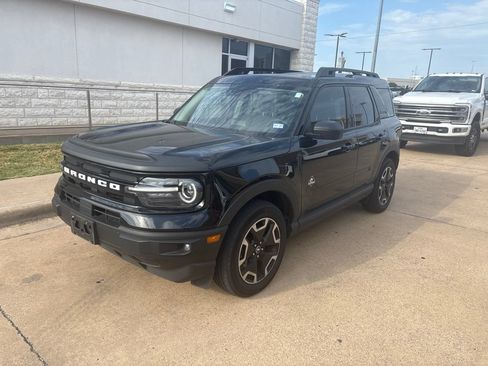 Used 2024 Ford Bronco Sport Outer Banks w/ Tech Package AWD/4WD image 1