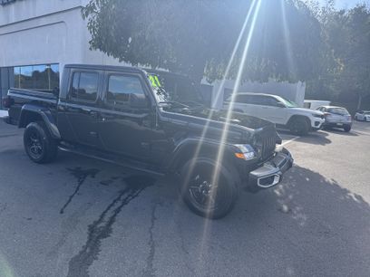 Used 2021 Jeep Gladiator Sport