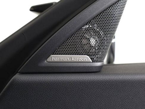 Used 2025 BMW M240i xDrive Coupe w/ Premium Package image 55