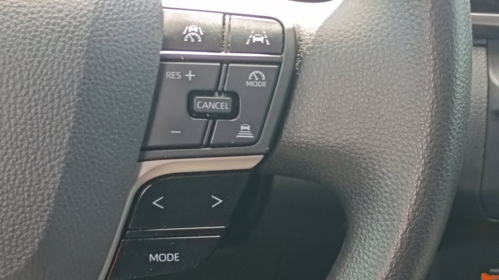 Used 2025 Toyota Camry LE FWD image 28