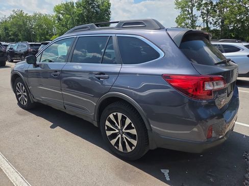 Used 2015 Subaru Outback 2.5i Limited AWD/4WD image 6