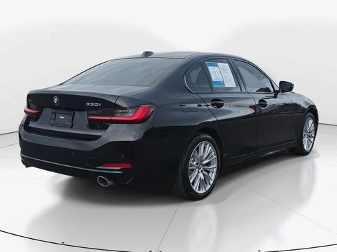 Used 2023 BMW 330i xDrive Sedan w/ Premium Package image 5