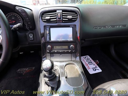 Used 2013 Chevrolet Corvette Convertible w/ Battery Protection Package image 18