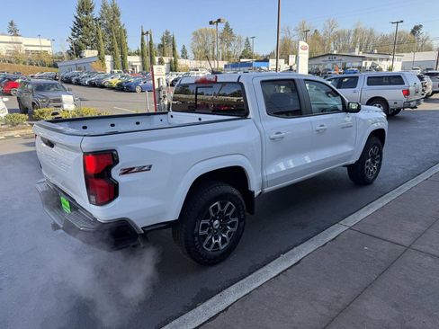 Used 2023 Chevrolet Colorado Z71 w/ Advanced Trailering Package image 5