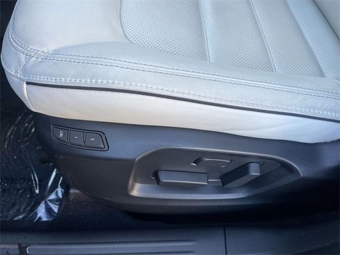 Used 2025 MAZDA CX-5 AWD 2.5 S w/ Preferred Package image 12