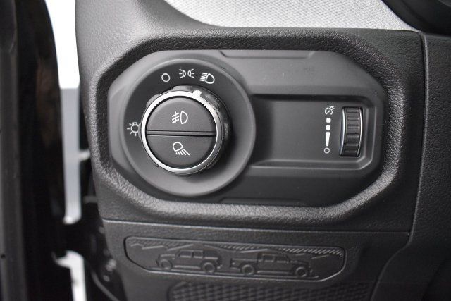 Used 2025 Jeep Gladiator Sport AWD/4WD image 31