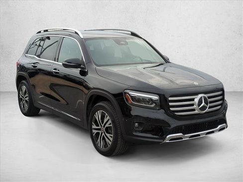 Certified 2025 Mercedes-Benz GLB 250 4MATIC image 3