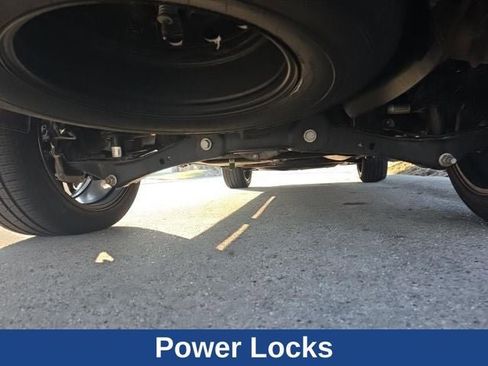 Used 2023 Ford Expedition Limited image 21