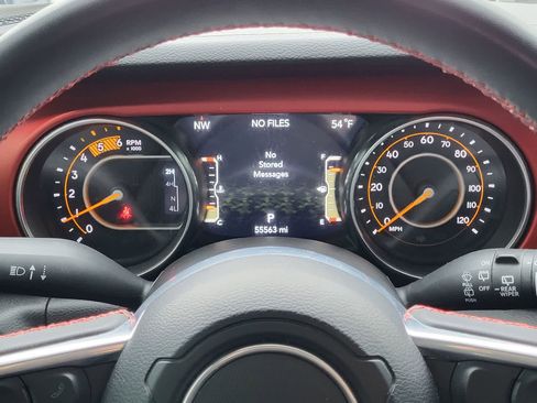 Used 2023 Jeep Wrangler Unlimited Rubicon AWD/4WD image 17