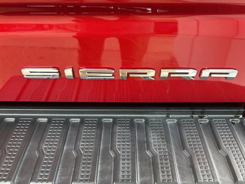 Used 2023 GMC Sierra 1500 Denali w/ Denali Reserve Package AWD/4WD image 33