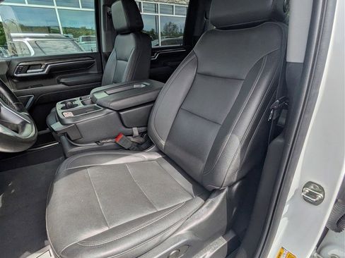 Used 2024 Chevrolet Silverado 2500 LTZ AWD/4WD image 17