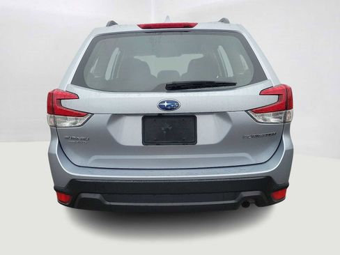 Used 2021 Subaru Forester image 6