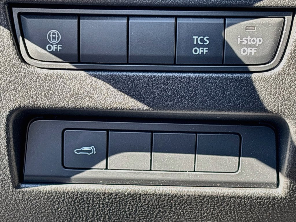 Certified 2024 MAZDA CX-90 3.3 Turbo w/ Preferred Plus AWD/4WD image 10